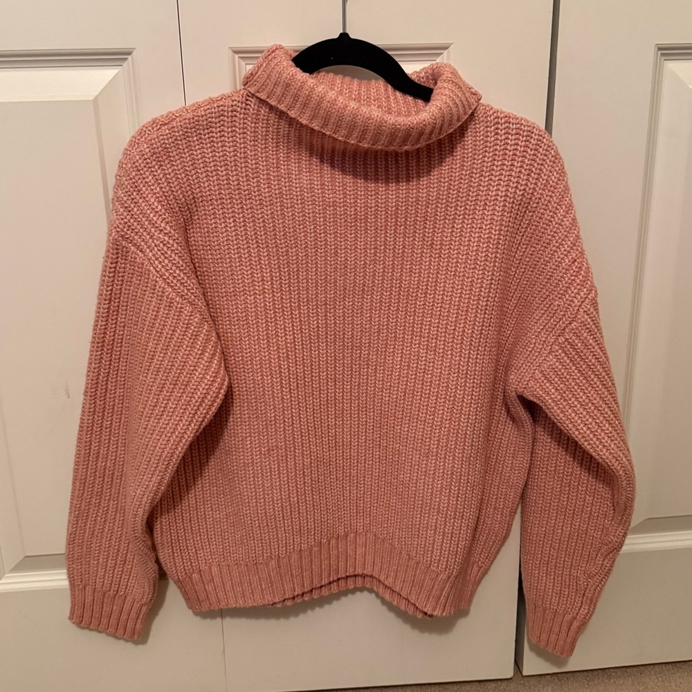 Chunky pink turtleneck sweater (never worn)